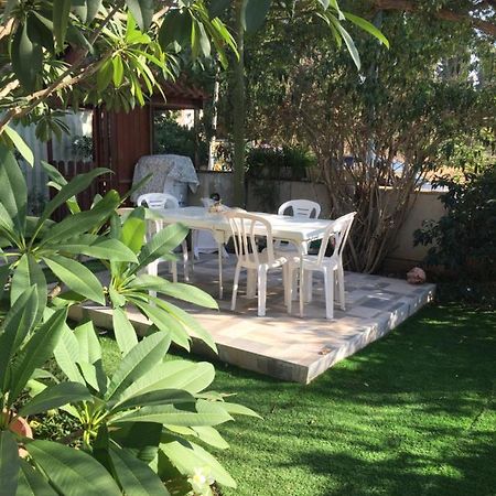 בית מרום Gan HaShomron Exterior foto