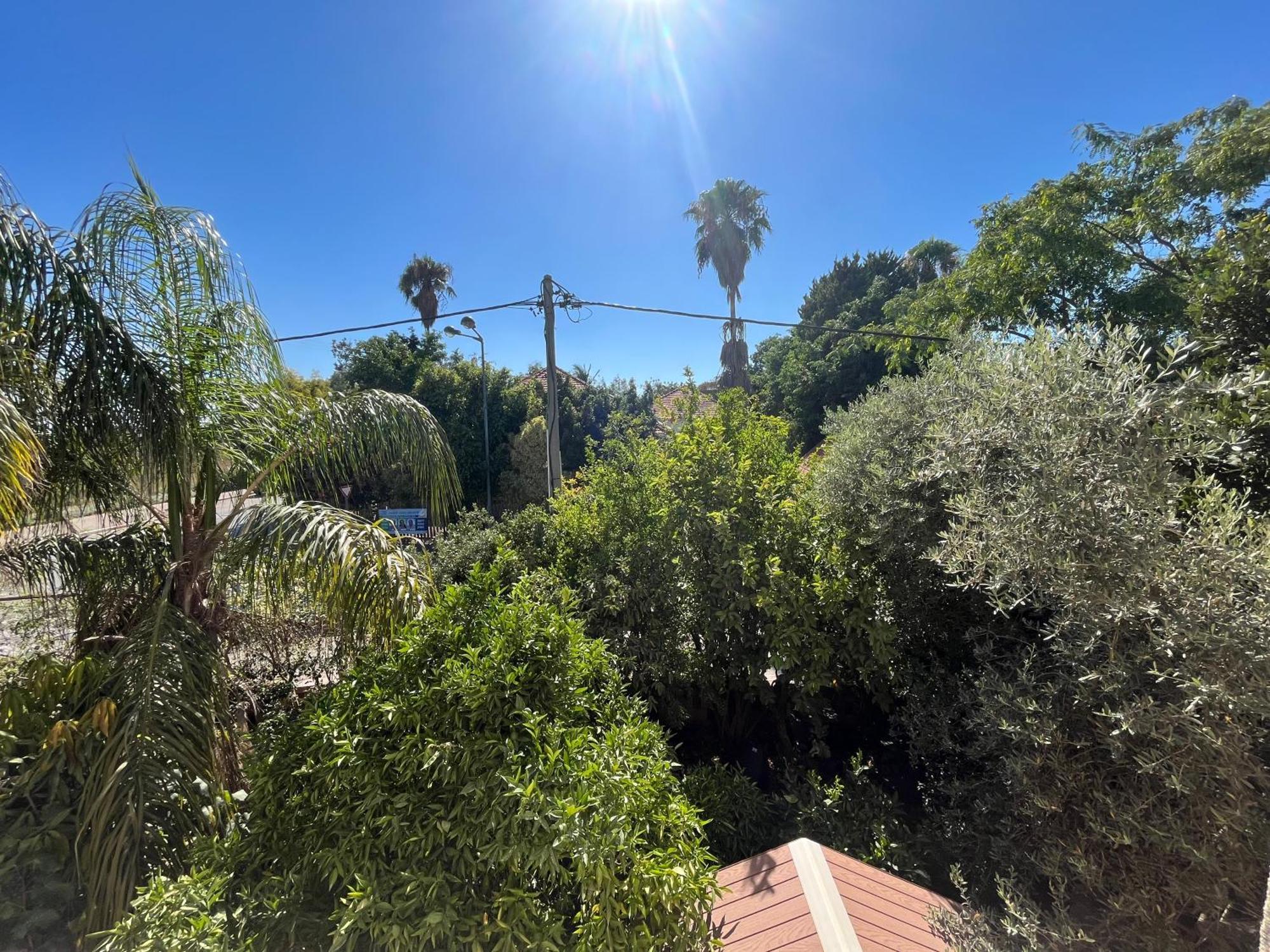 בית מרום Gan HaShomron Exterior foto